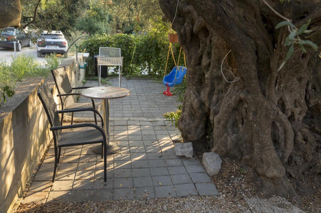 Apartments With A Parking Space Zuljana, Peljesac - 4573 ภายนอก รูปภาพ